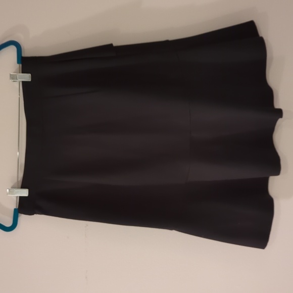 Scalloped Dress Skirt - Picture 2 of 4